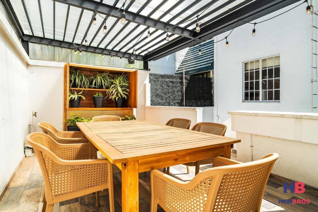 Hermosa Casa Remodelada Con Terraza Privada Holiday home Mexico City
